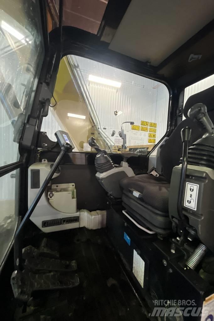CAT 307E2 Середні екскаватори 7т. - 12т.