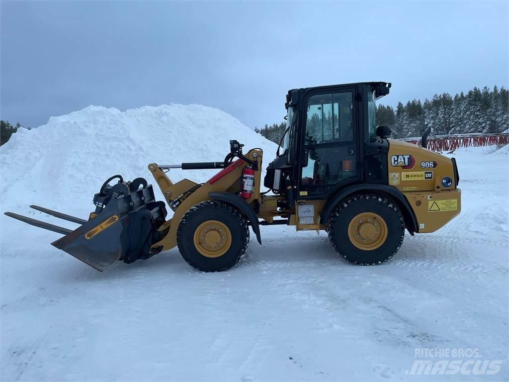 CAT 906 High Spec Фронтальні навантажувачі