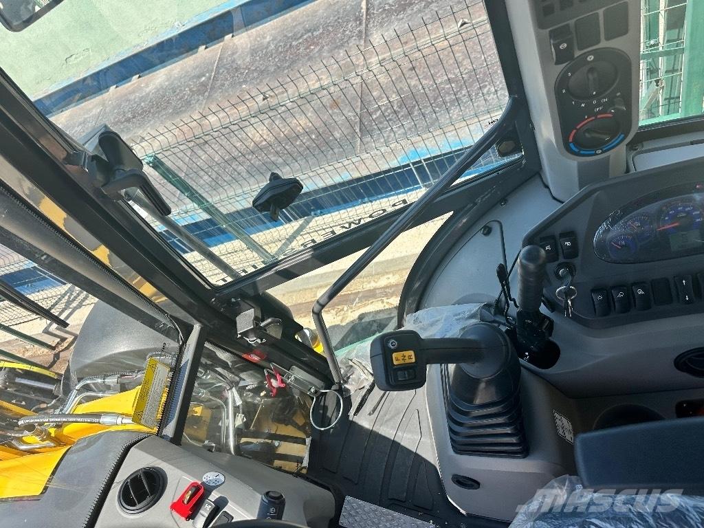 New Holland B 115 B Екскаватори-навантажувачі