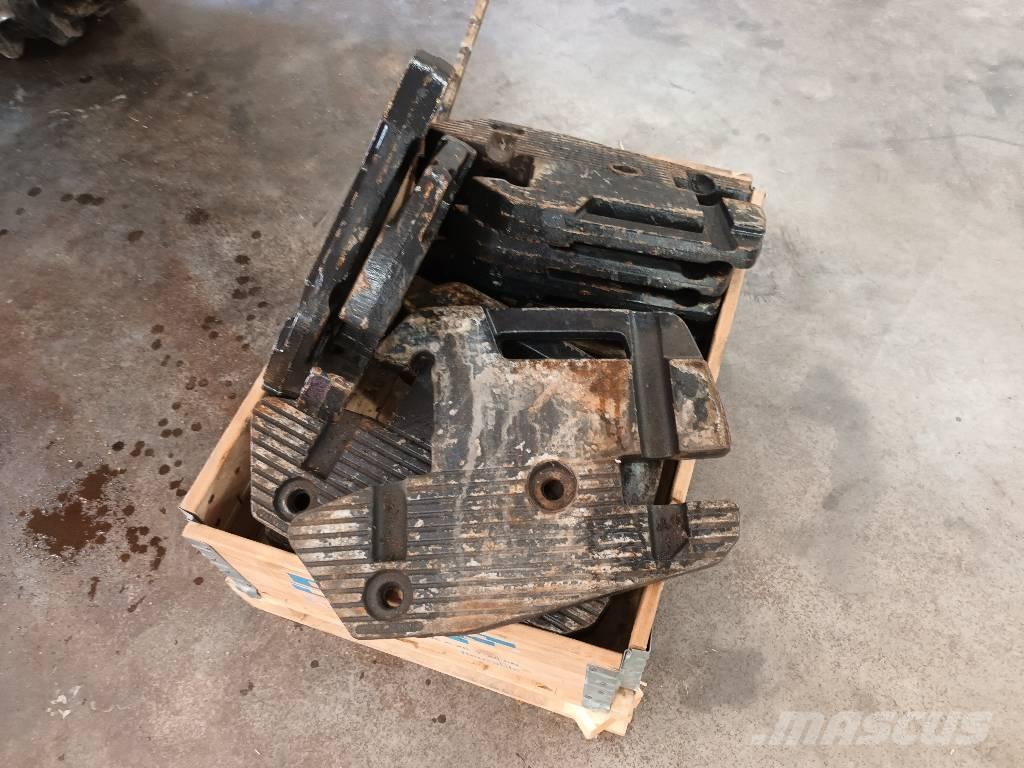 Valtra etupainot Фронтальні ваги