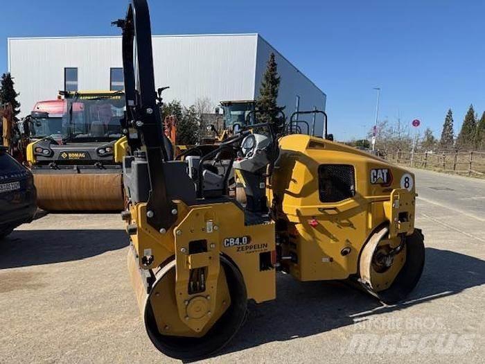 CAT CB4.0 Котки тротуарні