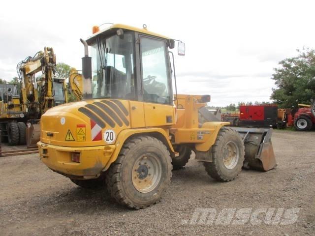 Volvo L 30 B Фронтальні навантажувачі