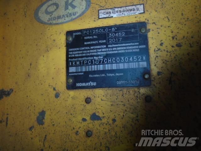 Komatsu PC1250LC-8 Гусеничні екскаватори