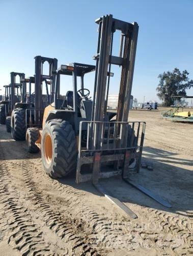 CASE 586H Навантажувачі підвищеної прохідності