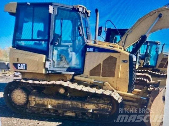 CAT D 4 K XL Гусеничні бульдозери