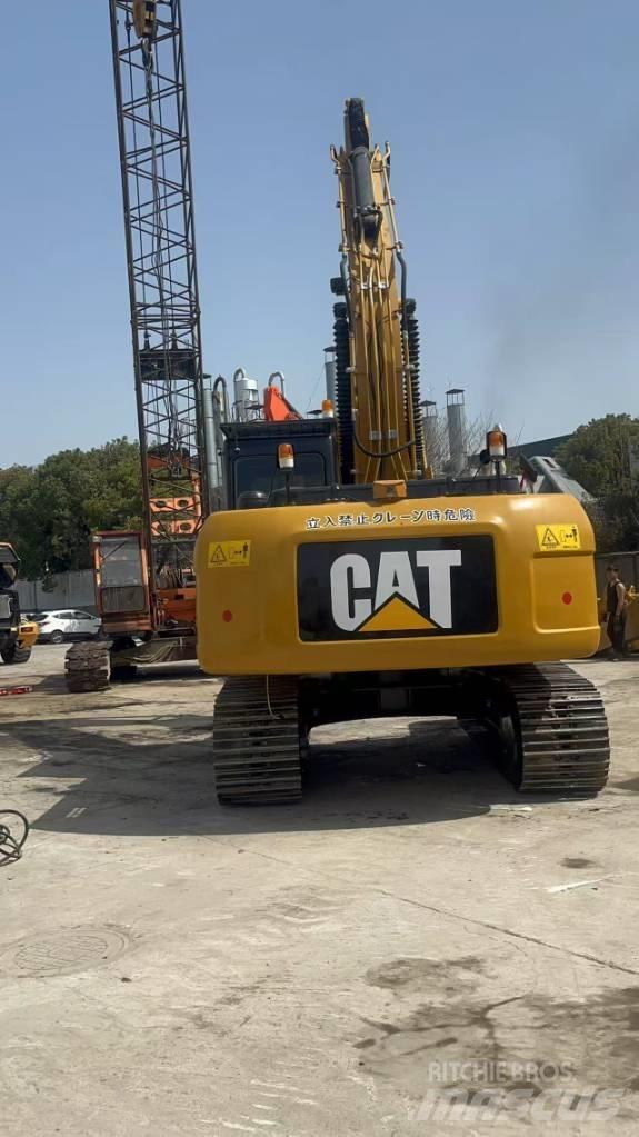 CAT 320 D L Гусеничні екскаватори