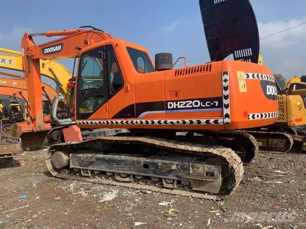 Doosan DH 220 Гусеничні екскаватори