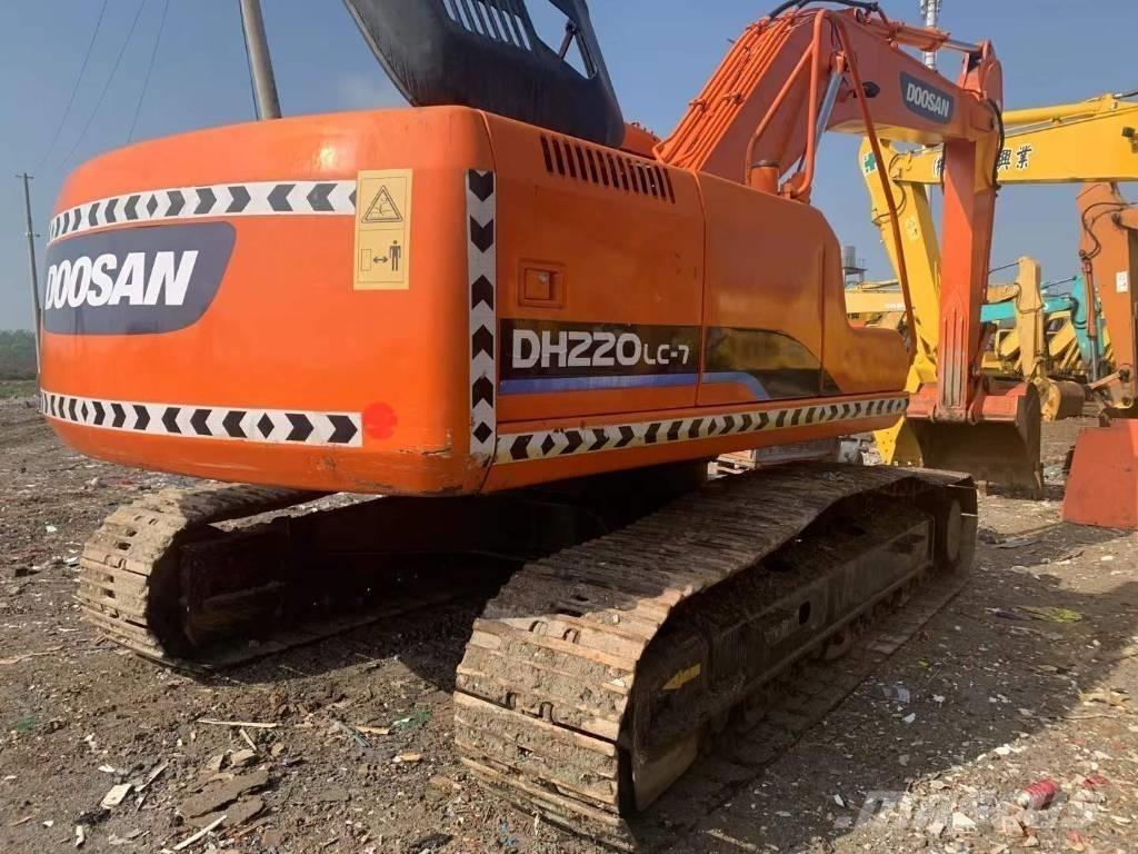 Doosan DH 220 Гусеничні екскаватори