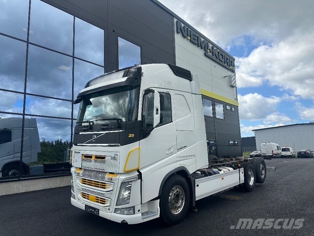 Volvo FH13 540 6x2*4 Шасі з кабіною
