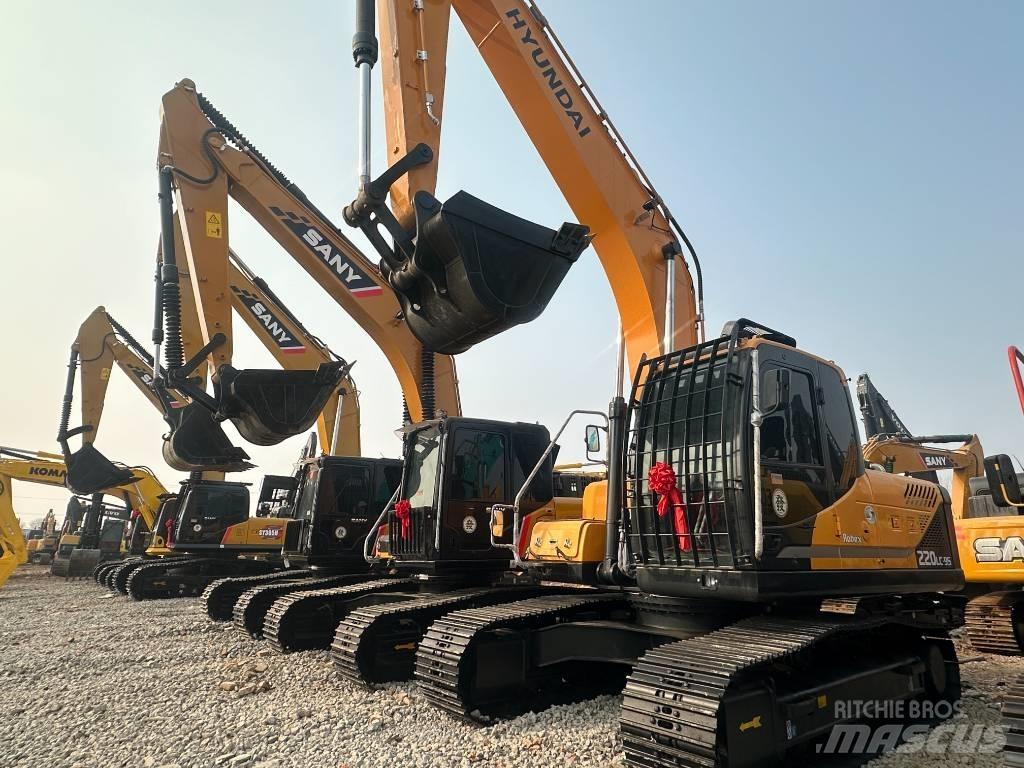 Hyundai R220LC-9S Гусеничні екскаватори