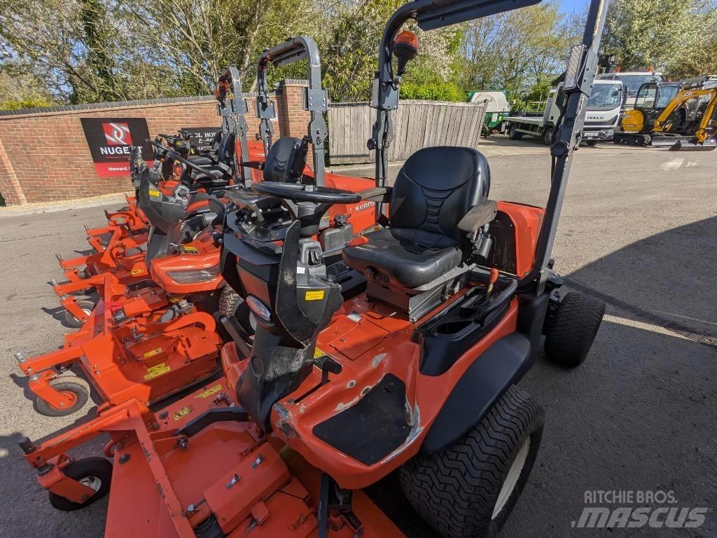 Kubota F 3890 Самохідні газонокосарки
