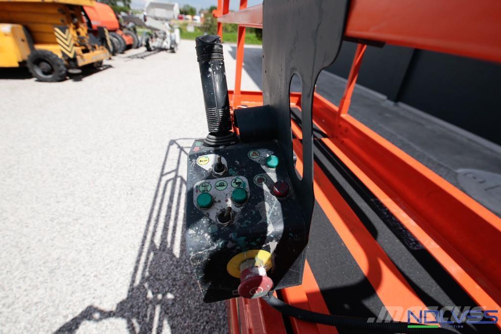 Haulotte COMPACT8 Підйомники-ножиці