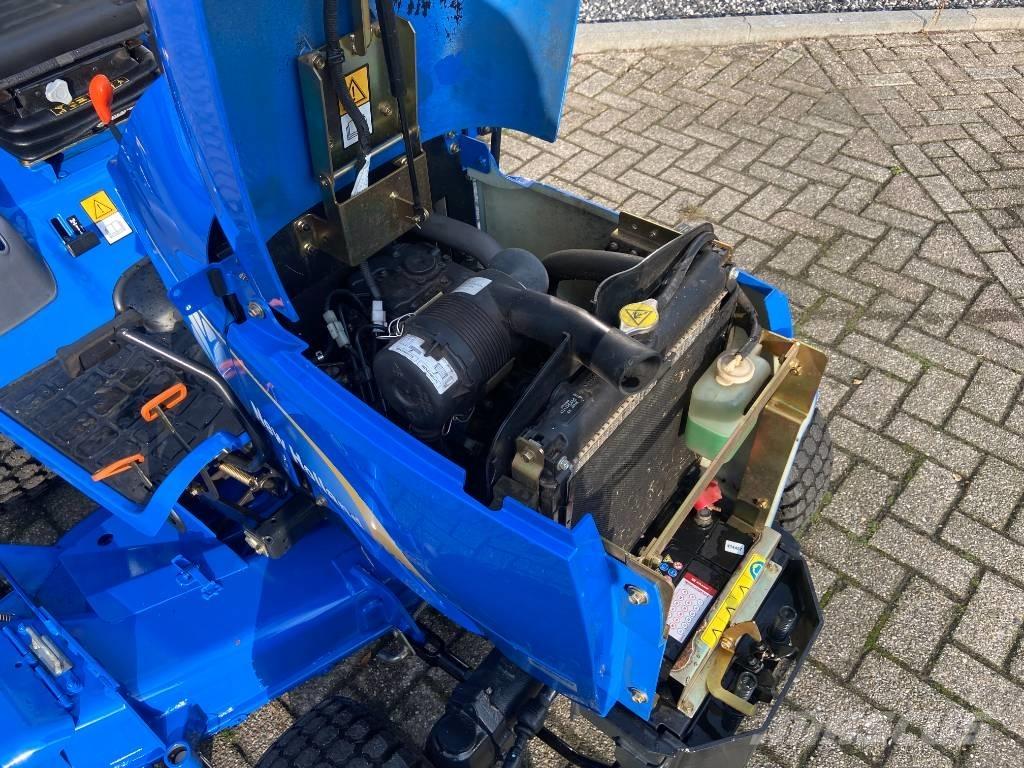 New Holland TZ 24 D Трактори