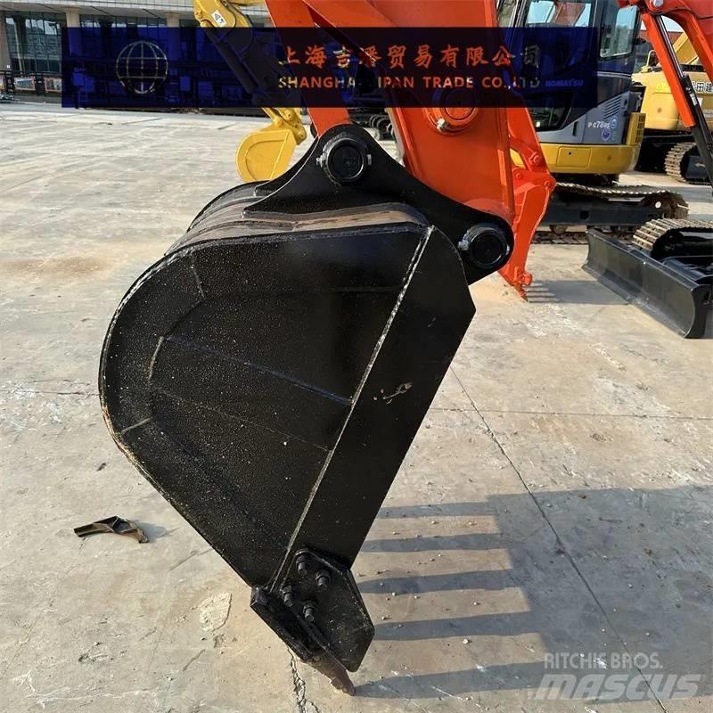 Hitachi ZX 120 LC Середні екскаватори 7т. - 12т.