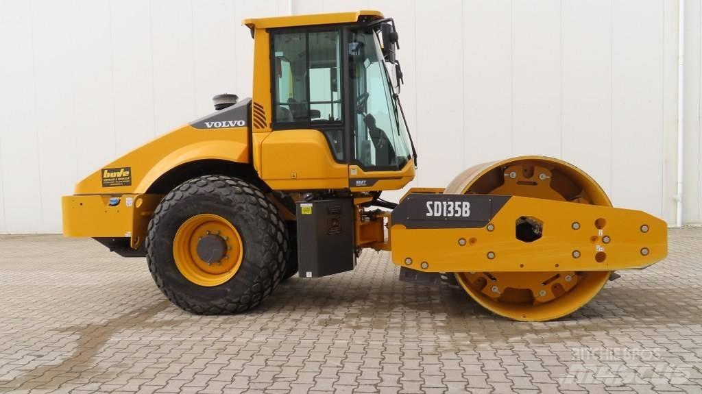 Volvo SD 135 B Грунтові котки