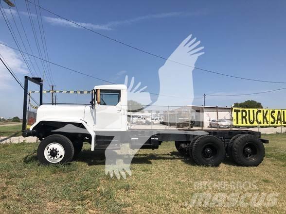 Diamond T M13 Шасі з кабіною