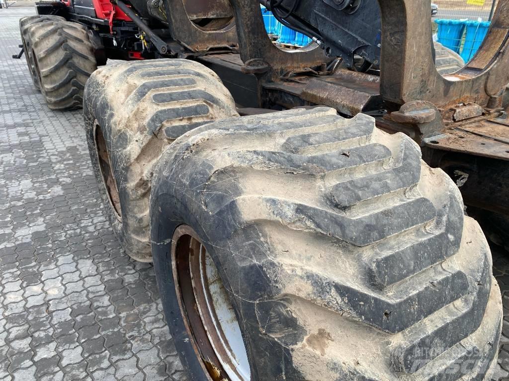 Komatsu 875 Форвардери