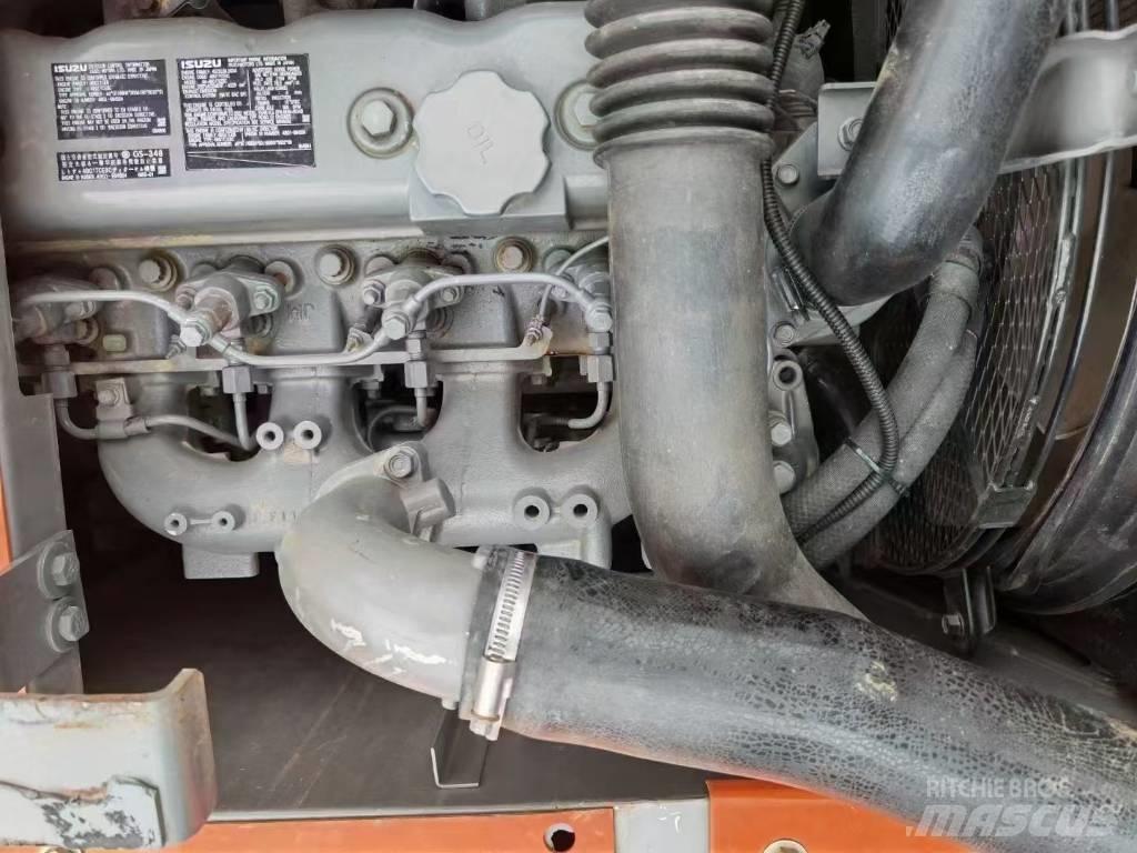 Hitachi 120 Гусеничні екскаватори