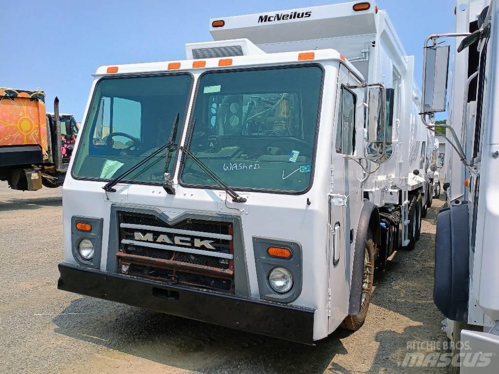Mack LEU 613 Сміттєвози