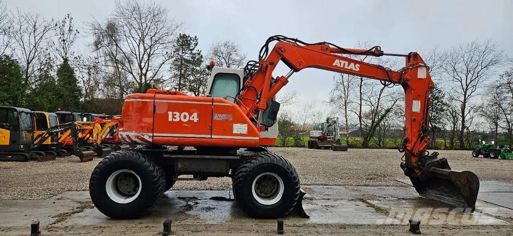 Atlas 1304 Колісні екскаватори
