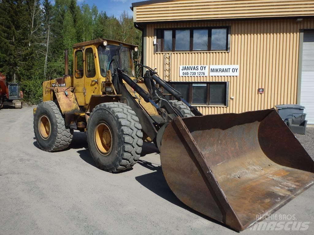 Volvo BM 4400 Фронтальні навантажувачі