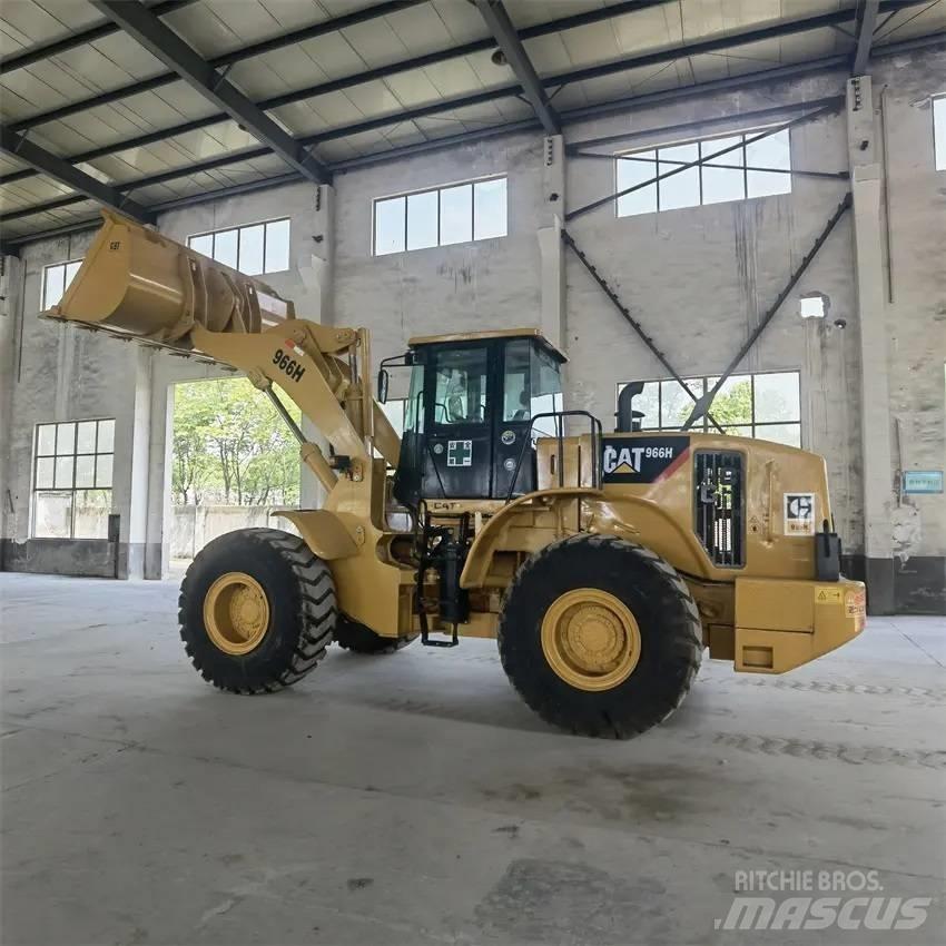 CAT 966H Фронтальні навантажувачі