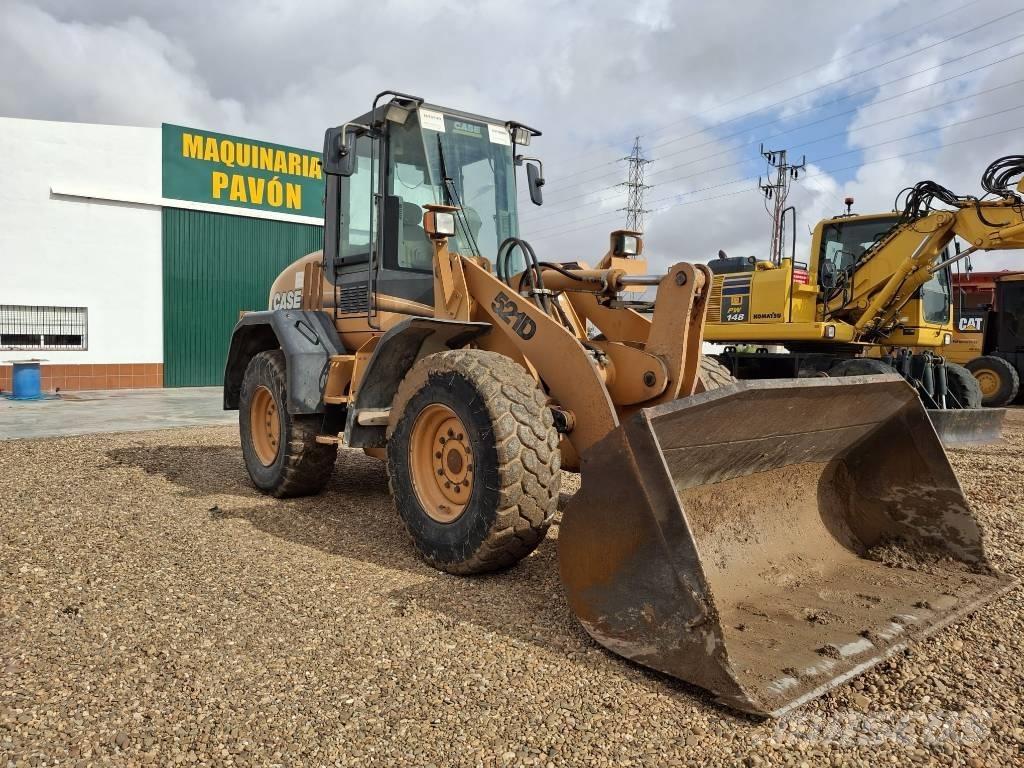 CASE 521 D Фронтальні навантажувачі