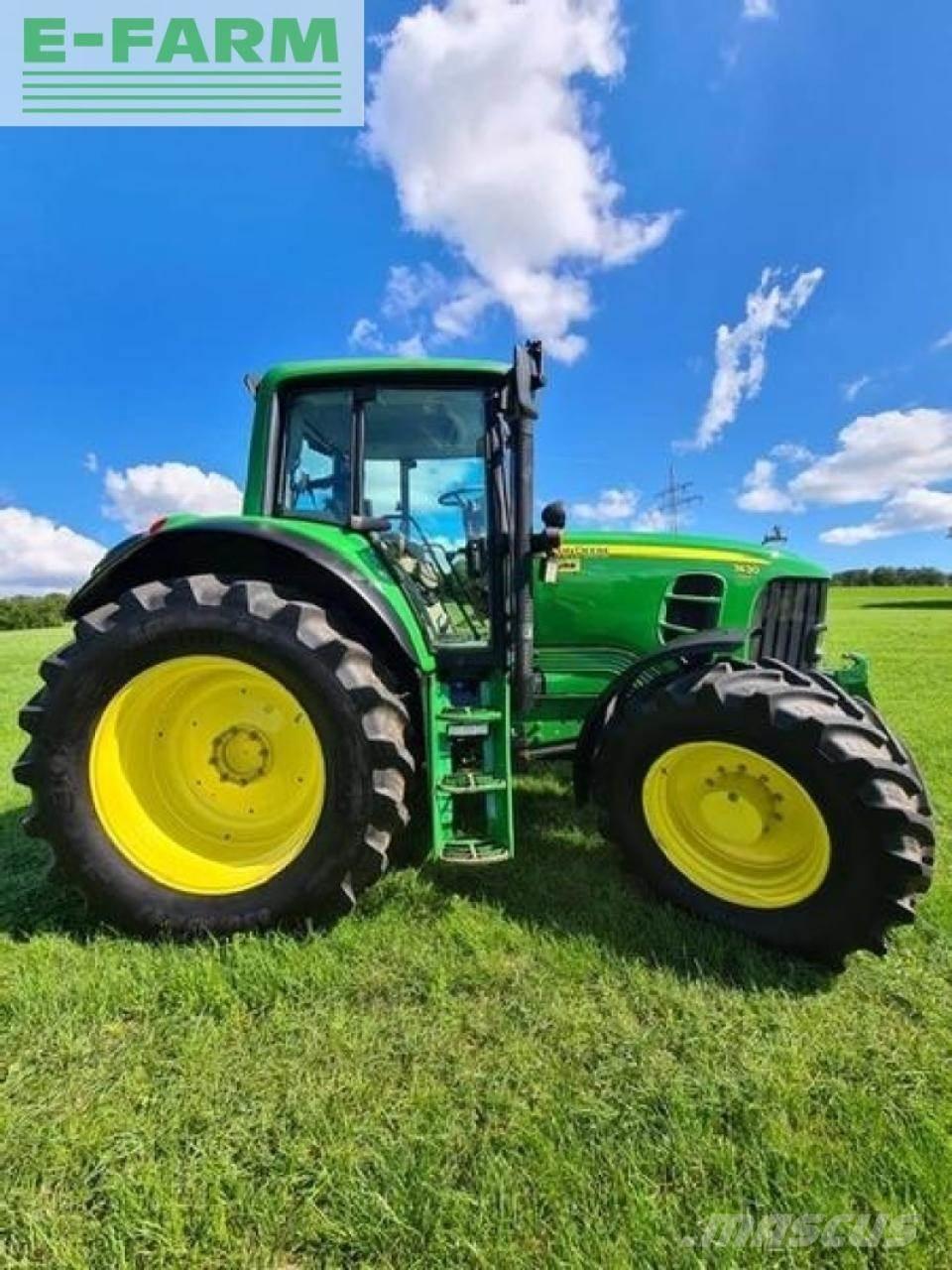 John Deere 7430 Трактори