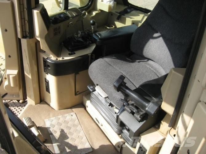 CAT D 9 R Гусеничні бульдозери