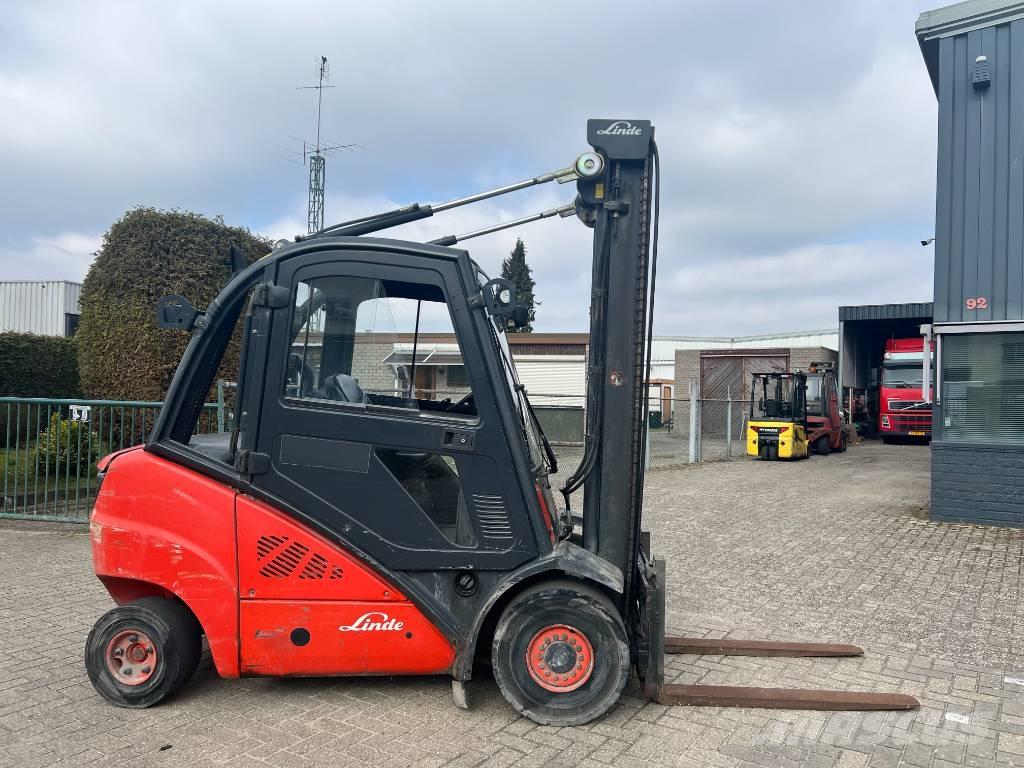 Linde H 30 D Дизельні навантажувачі