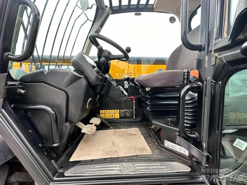 JCB 535-125 Телескопічні навантажувачі