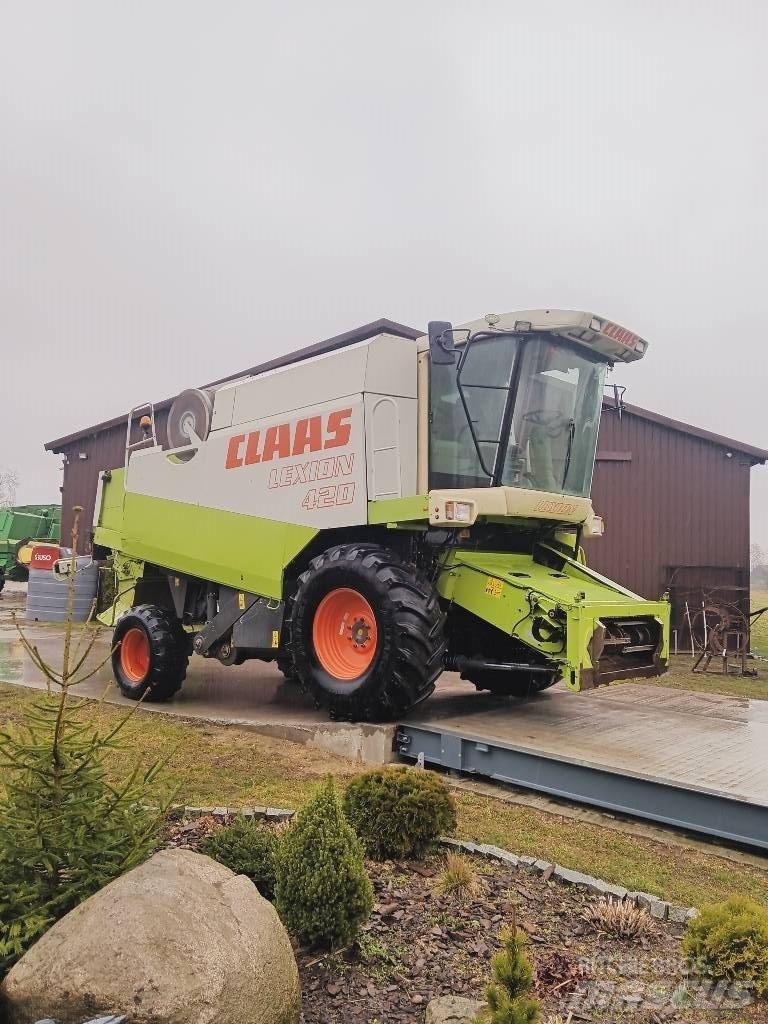Claas 420 Зернозбиральні комбайни