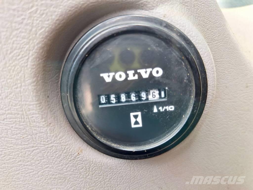 Volvo EC140ELM Гусеничні екскаватори
