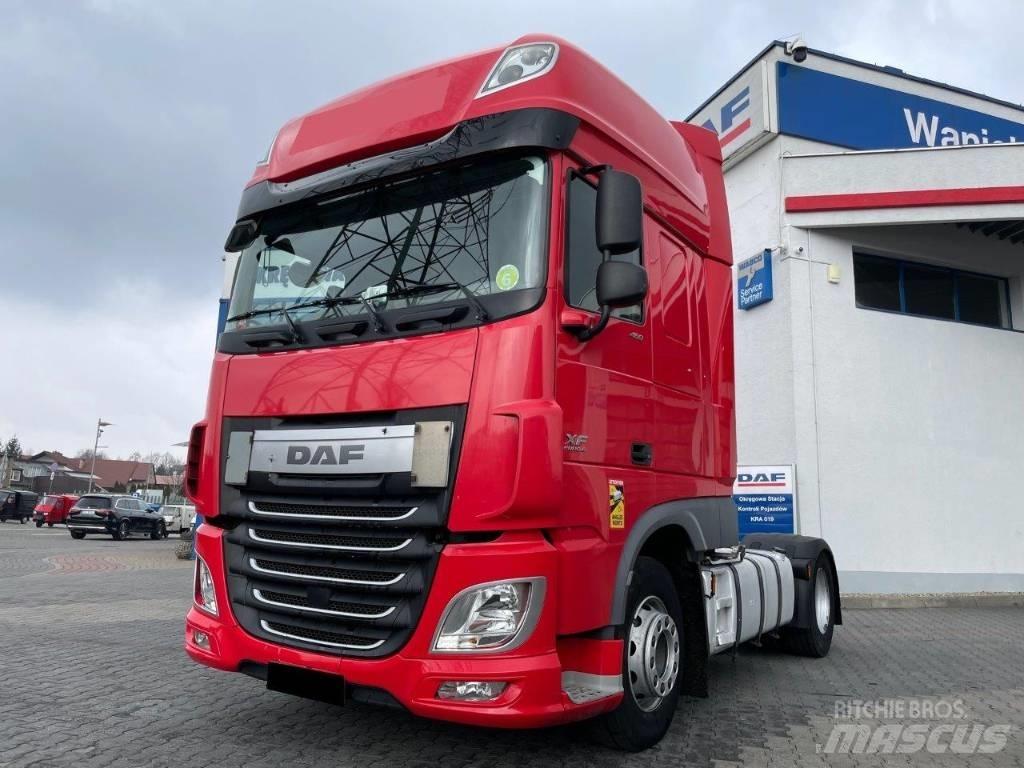 DAF FT460XF ADR Тягачі