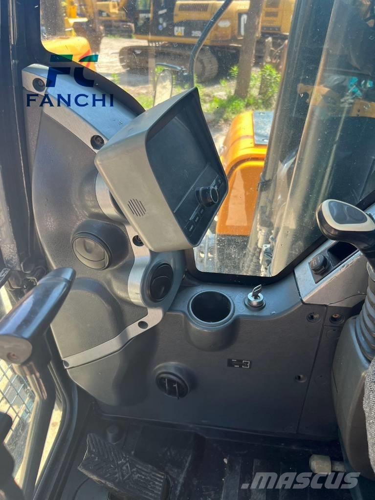 Hyundai 225LC-9t Гусеничні екскаватори