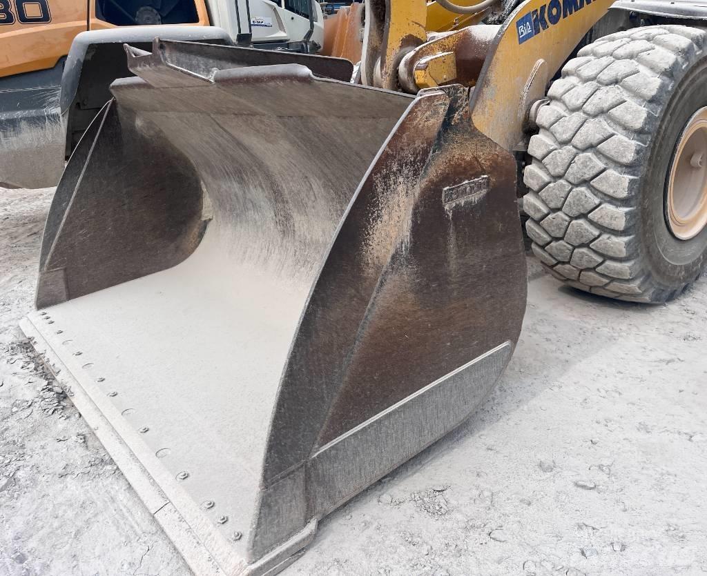 Komatsu WA 475-10E0 Фронтальні навантажувачі
