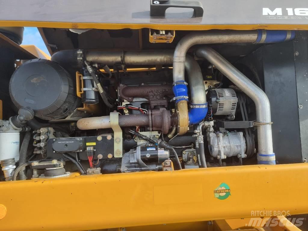 Hydrema M 1600 C Колісні екскаватори
