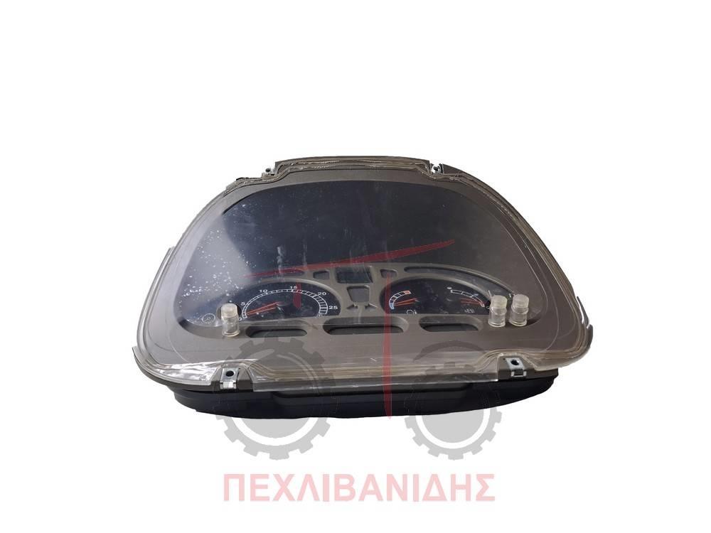 CASE maxxum Кабіна