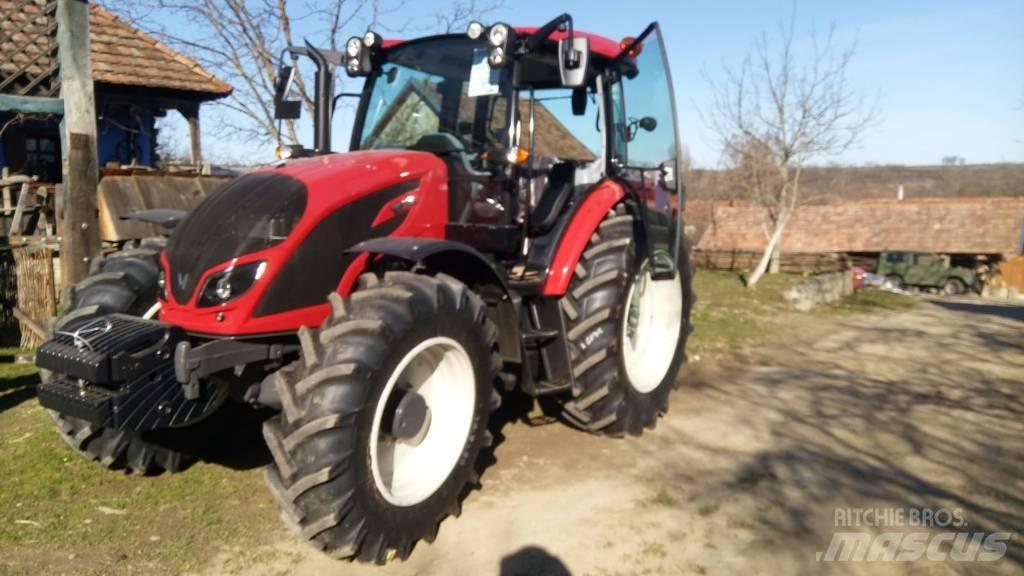 Valtra A 124 Трактори