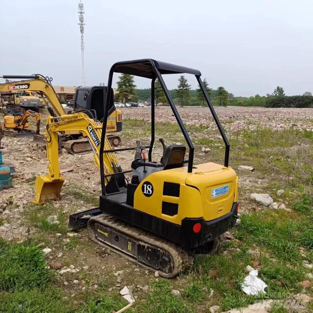 Komatsu PC 18 Міні-екскаватори < 7т