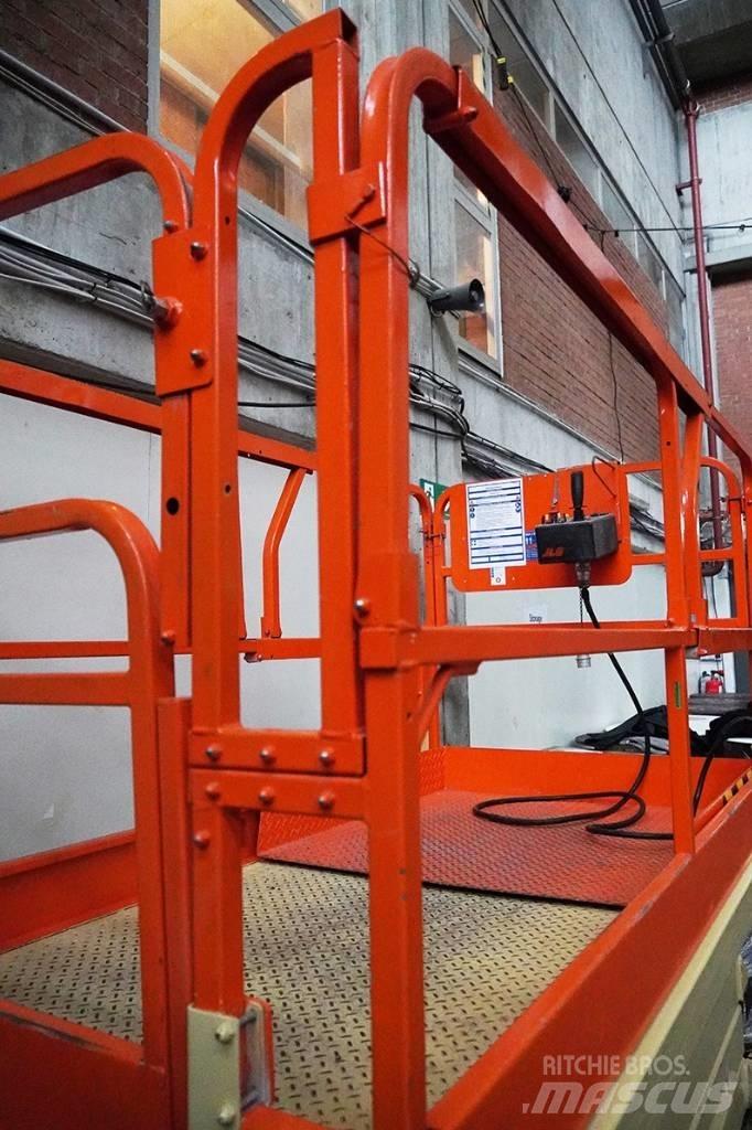 JLG 3246 ES Підйомники-ножиці