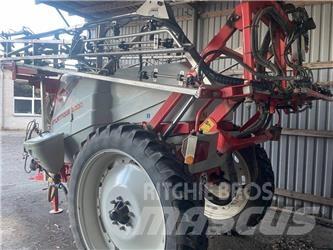 Kuhn Atlantique 3200 Причіпні обприскувачі
