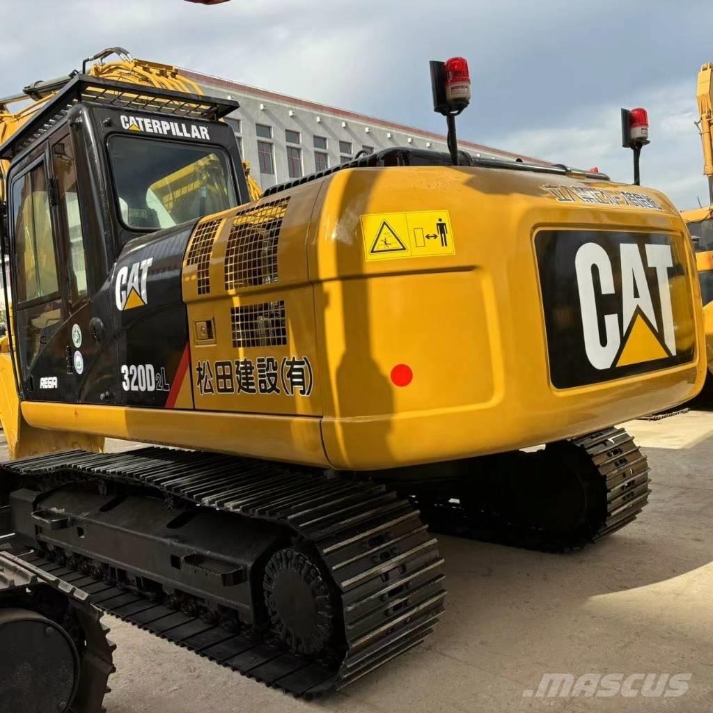 CAT 320D Гусеничні екскаватори