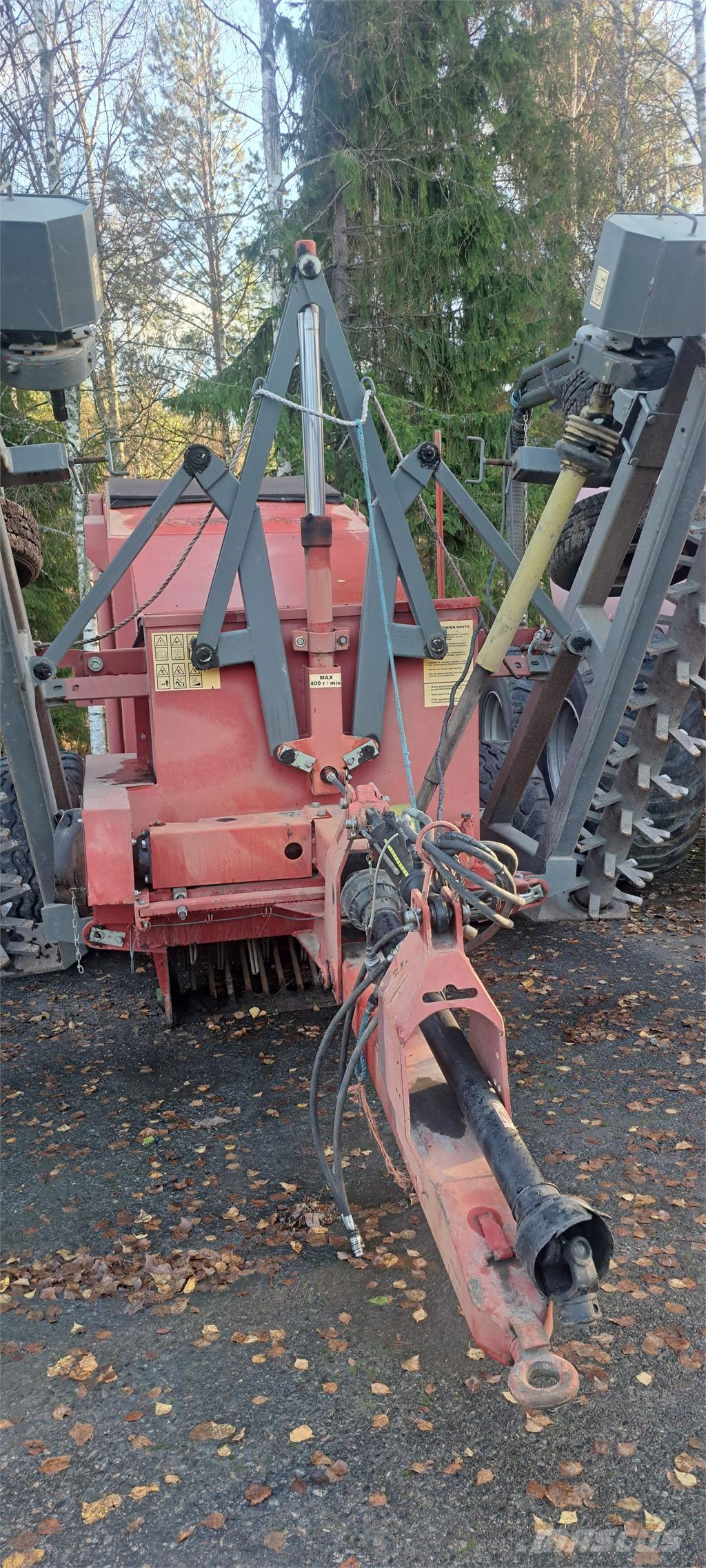 Kivi-Pekka KP 5 Підбирачі каміння