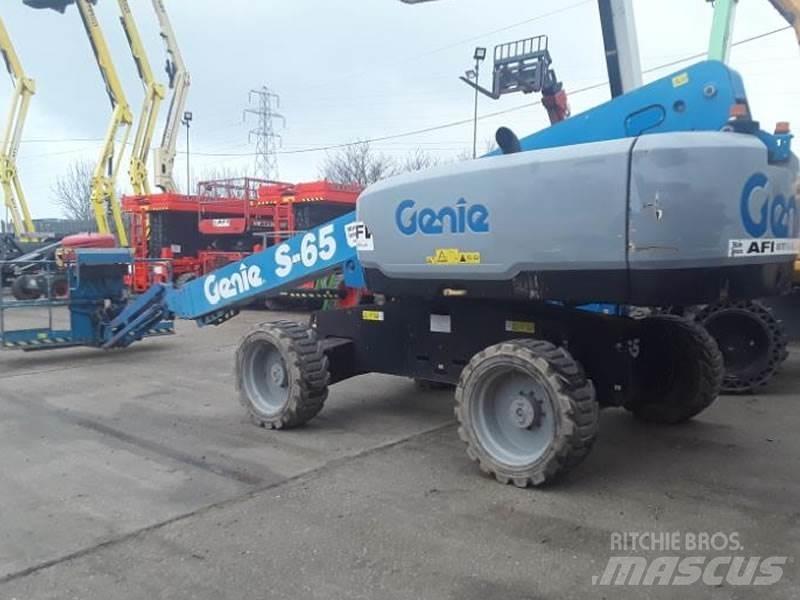 Genie S65S Телескопічні підйомники