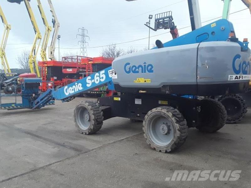 Genie S65S Телескопічні підйомники
