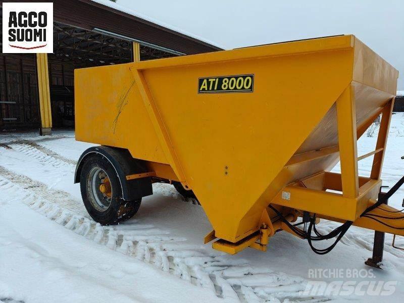 ATI HIEKOITIN 8000 Розсіювачі солі та піску