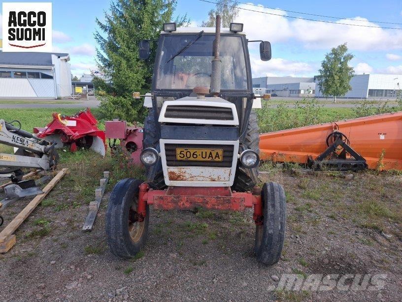 Case IH 1490 Трактори
