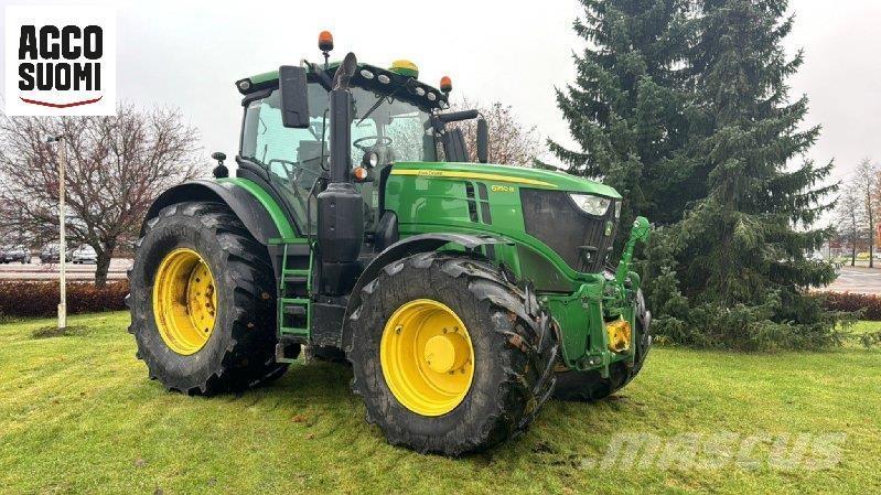 John Deere 6250 R Трактори