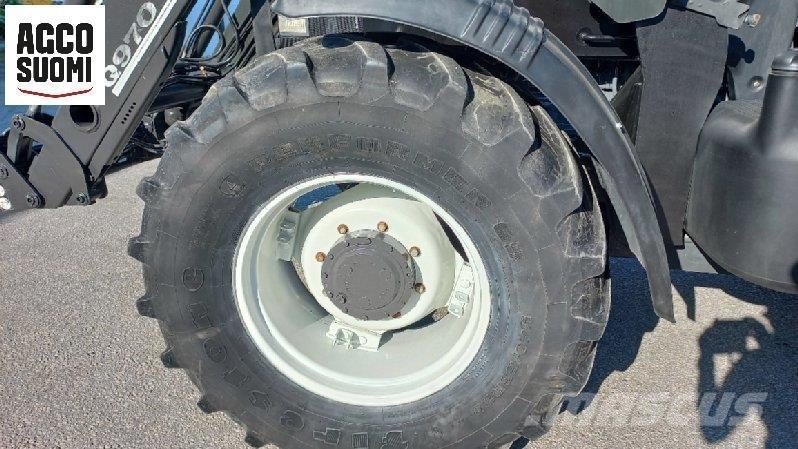 New Holland TM135 Трактори